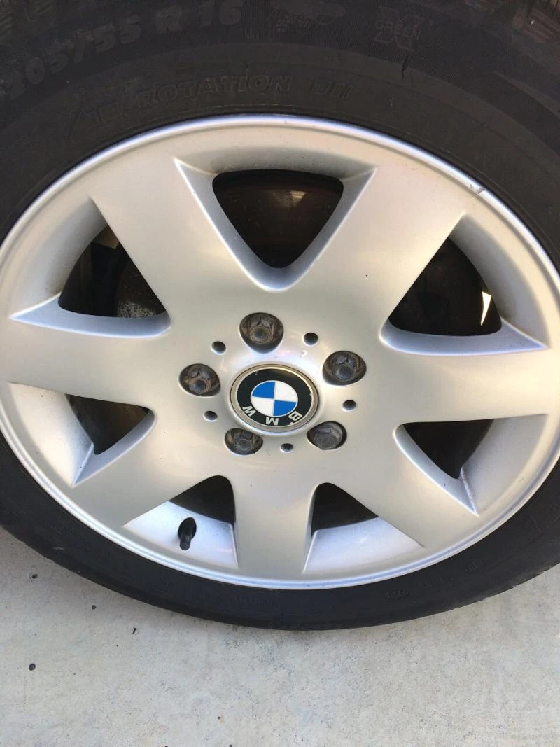 ���� � ������ 205/55R16 �� BMW | Mobile.bg � ����������� 1