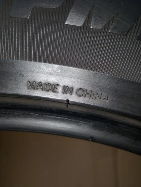 Гуми Летни 275/45R21, снимка 6 - Гуми и джанти - 53514427