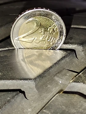 Гуми Летни 275/45R21, снимка 10 - Гуми и джанти - 53514427