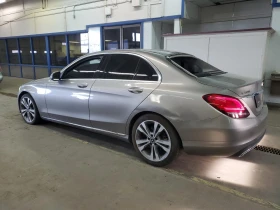 Mercedes-Benz C 300, снимка 4