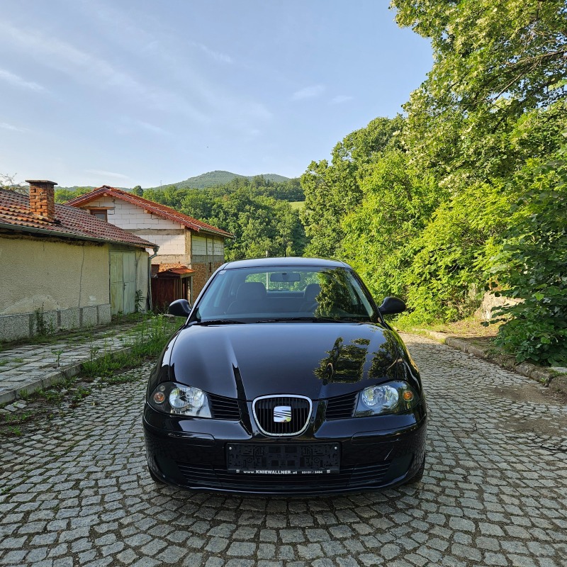 Seat Ibiza, снимка 5 - Автомобили и джипове - 46434666