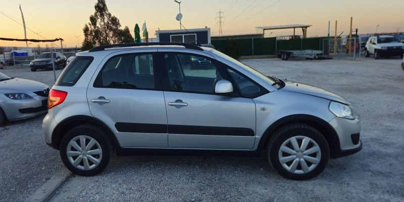 Suzuki SX4 1.6I.4?4.2008г.98000км.ТОП.състояние, снимка 4 - Автомобили и джипове - 47986906