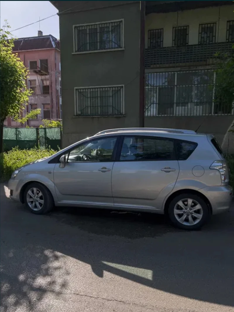 Toyota Corolla verso, снимка 7 - Автомобили и джипове - 52267875