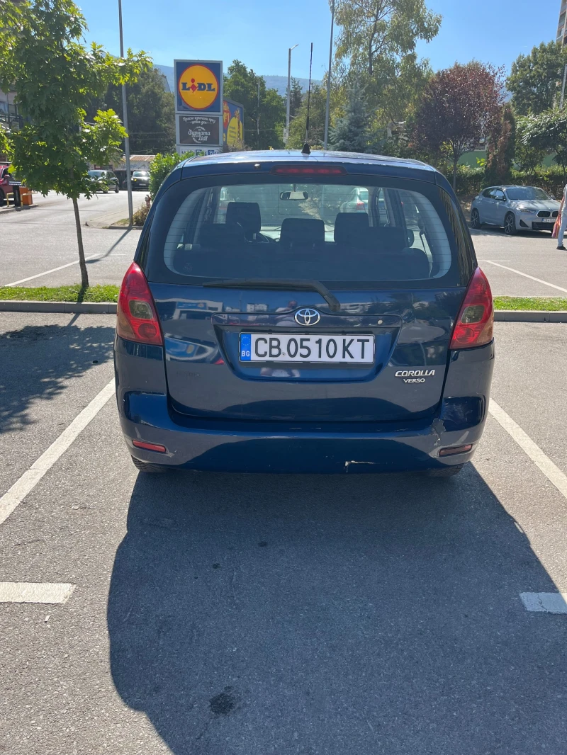 Toyota Corolla verso 1.6, снимка 4 - Автомобили и джипове - 52451250