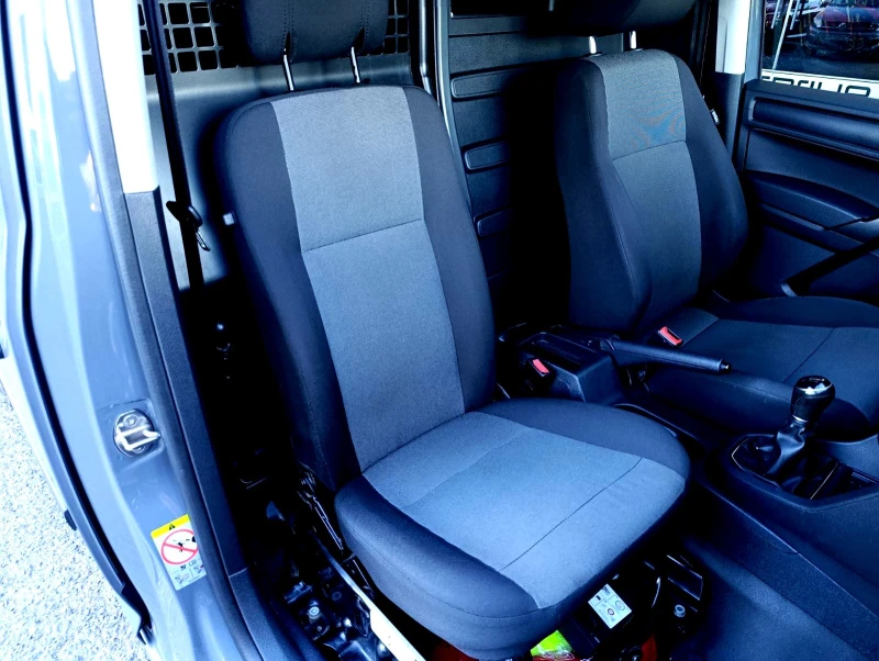 VW Caddy 1.4 CNG Cargo Maxi Заводски Метан!, снимка 12 - Автомобили и джипове - 52290534