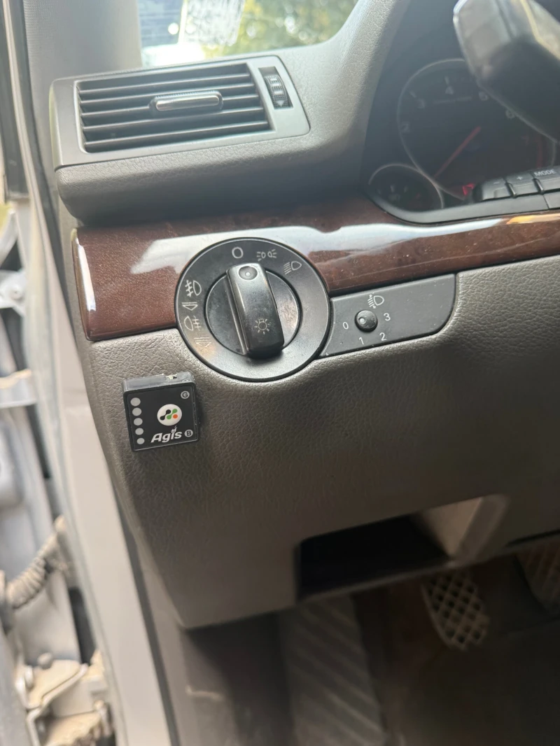 Audi A4 2.0 Газ.Инж, снимка 5 - Автомобили и джипове - 52335882