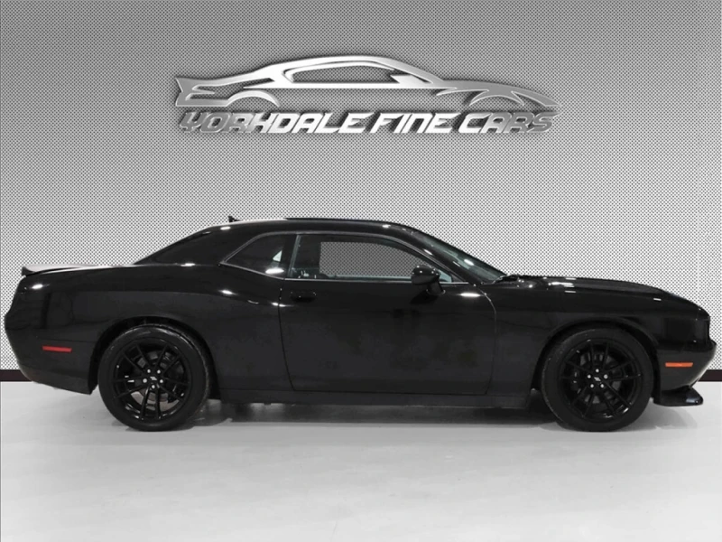 Dodge Challenger * R/T / Manual Transmission / Back Up Camera / Blu, снимка 3 - Автомобили и джипове - 52924364