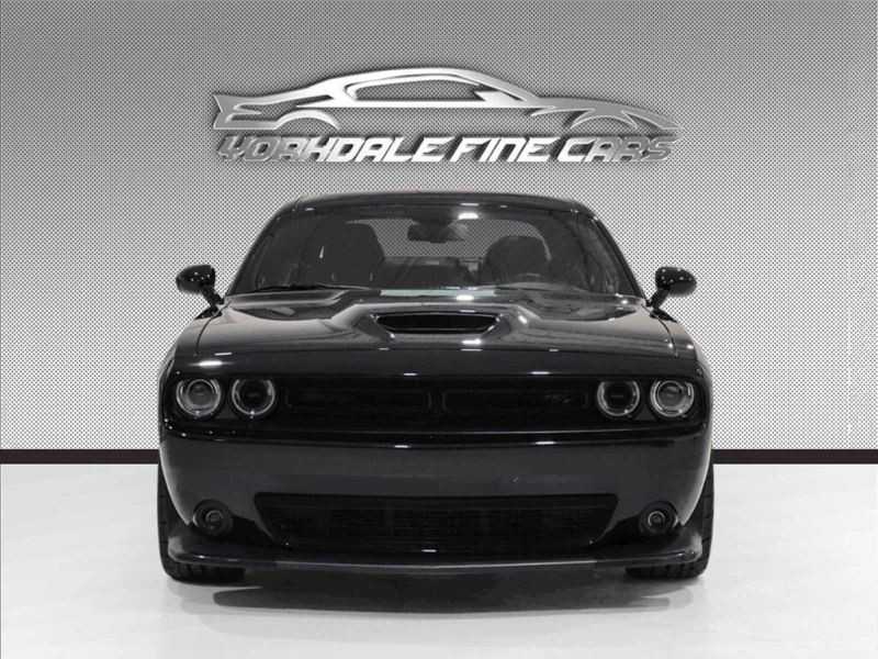 Dodge Challenger * R/T / Manual Transmission / Back Up Camera / Blu