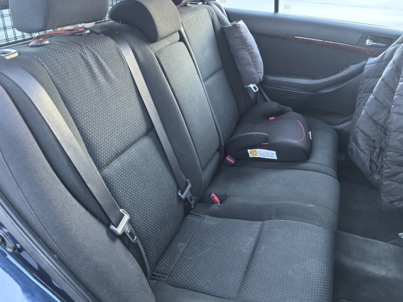 Toyota Avensis, снимка 5 - Автомобили и джипове - 52951406