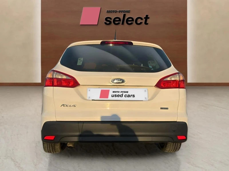 Ford Focus 1.0 EcoBoost, снимка 8 - Автомобили и джипове - 53145567
