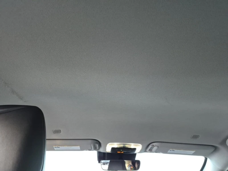 Toyota Prius XLE  CARFAX, снимка 11 - Автомобили и джипове - 53467418