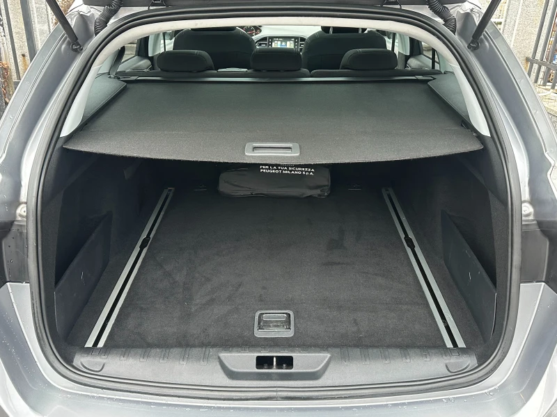 Peugeot 308 2.0HDI-150ks-FULL LED-NAVI-ПАНОРАМА-AUTOMAT-EURO6B, снимка 14 - Автомобили и джипове - 53528742