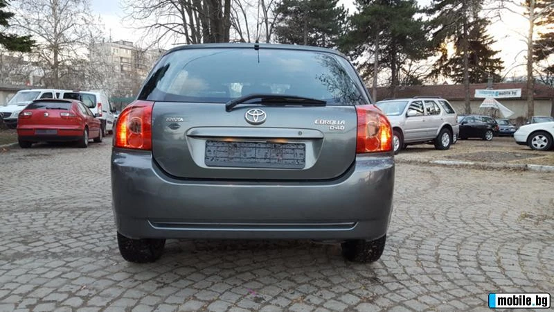 Toyota Corolla 2.0 D4-D, снимка 3 - Автомобили и джипове - 46822847