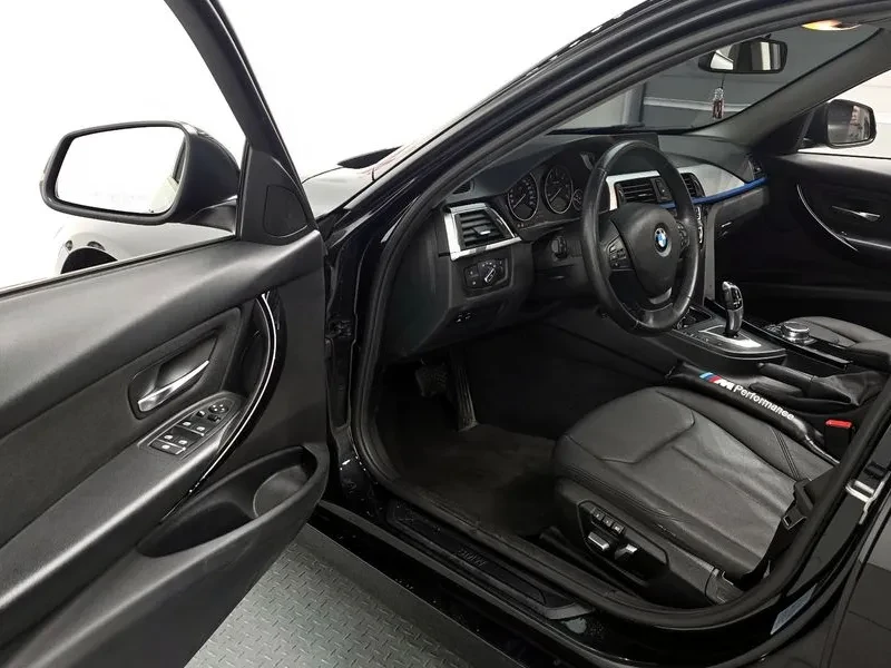 BMW 320 d, снимка 10 - Автомобили и джипове - 54592476