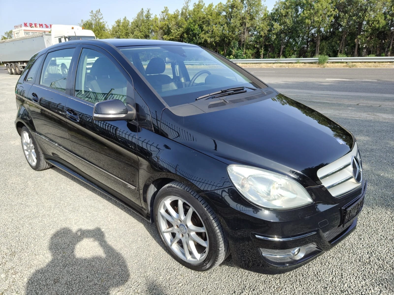 Mercedes-Benz B 220 Cdi - изображение 3