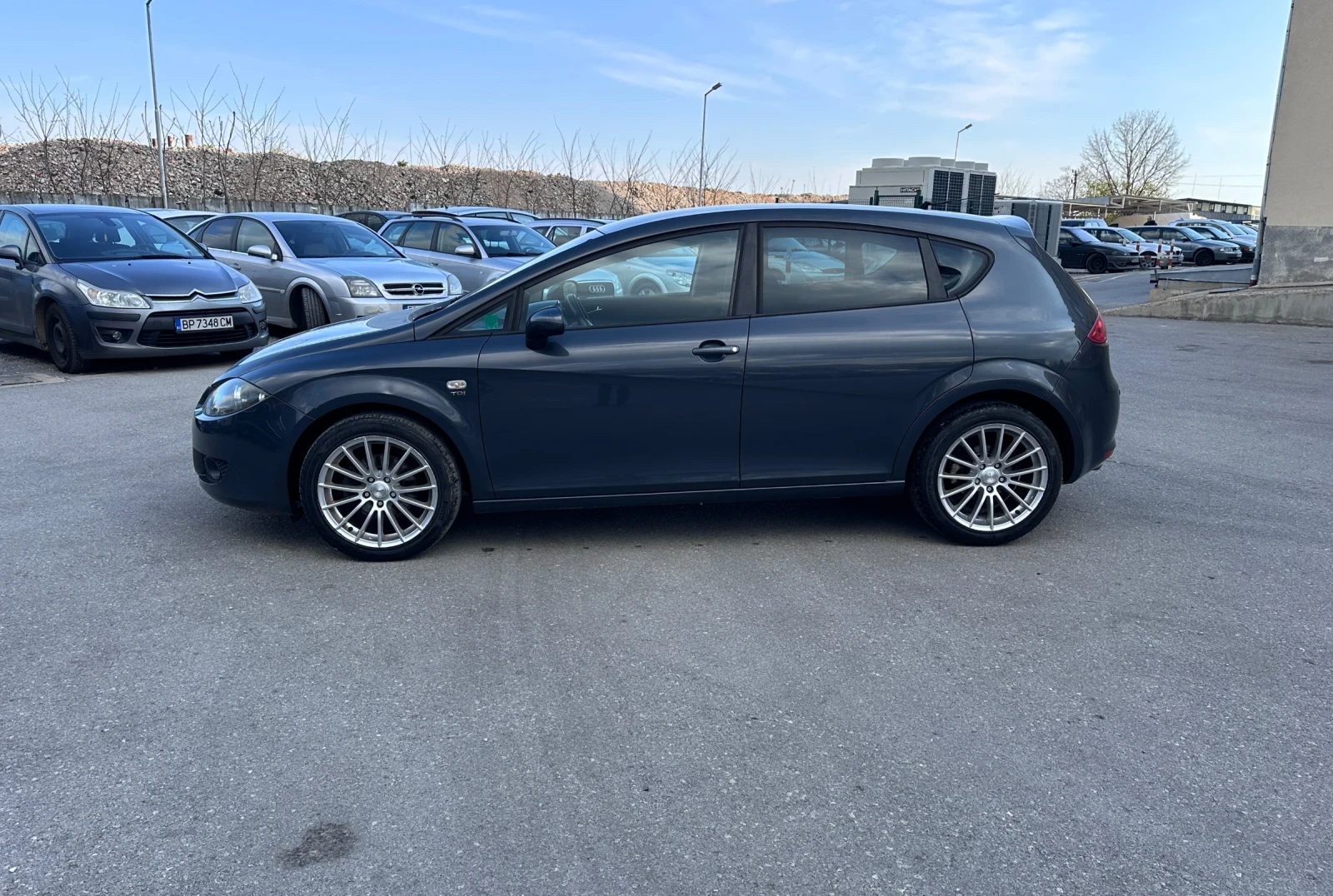 Seat Leon 2.0TDI - КЛИМАТРОНИК - изображение 8