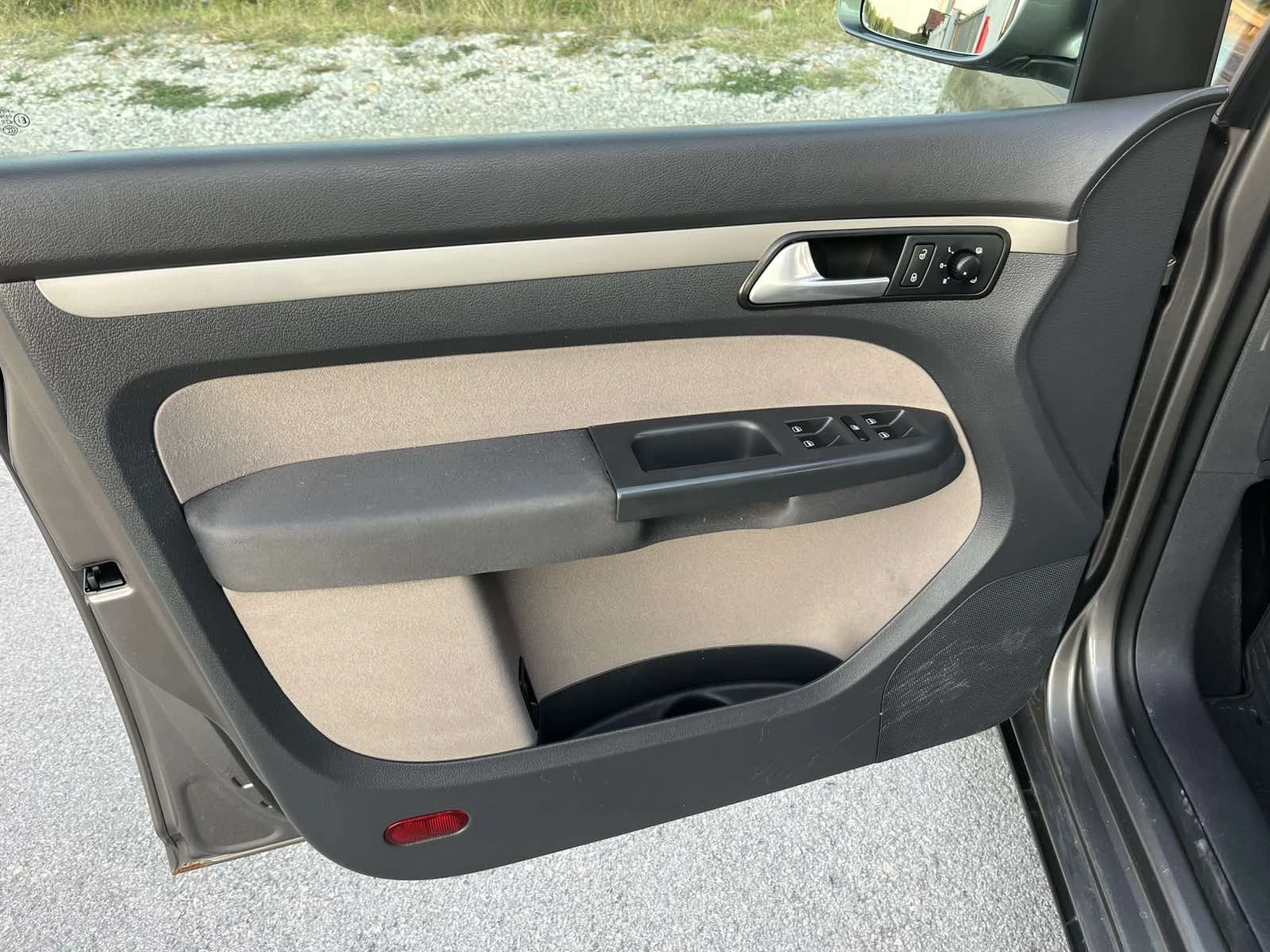 VW Touran CROSS 1.4TSI 140кс 133 000км АВТОПИЛОТ  - изображение 7