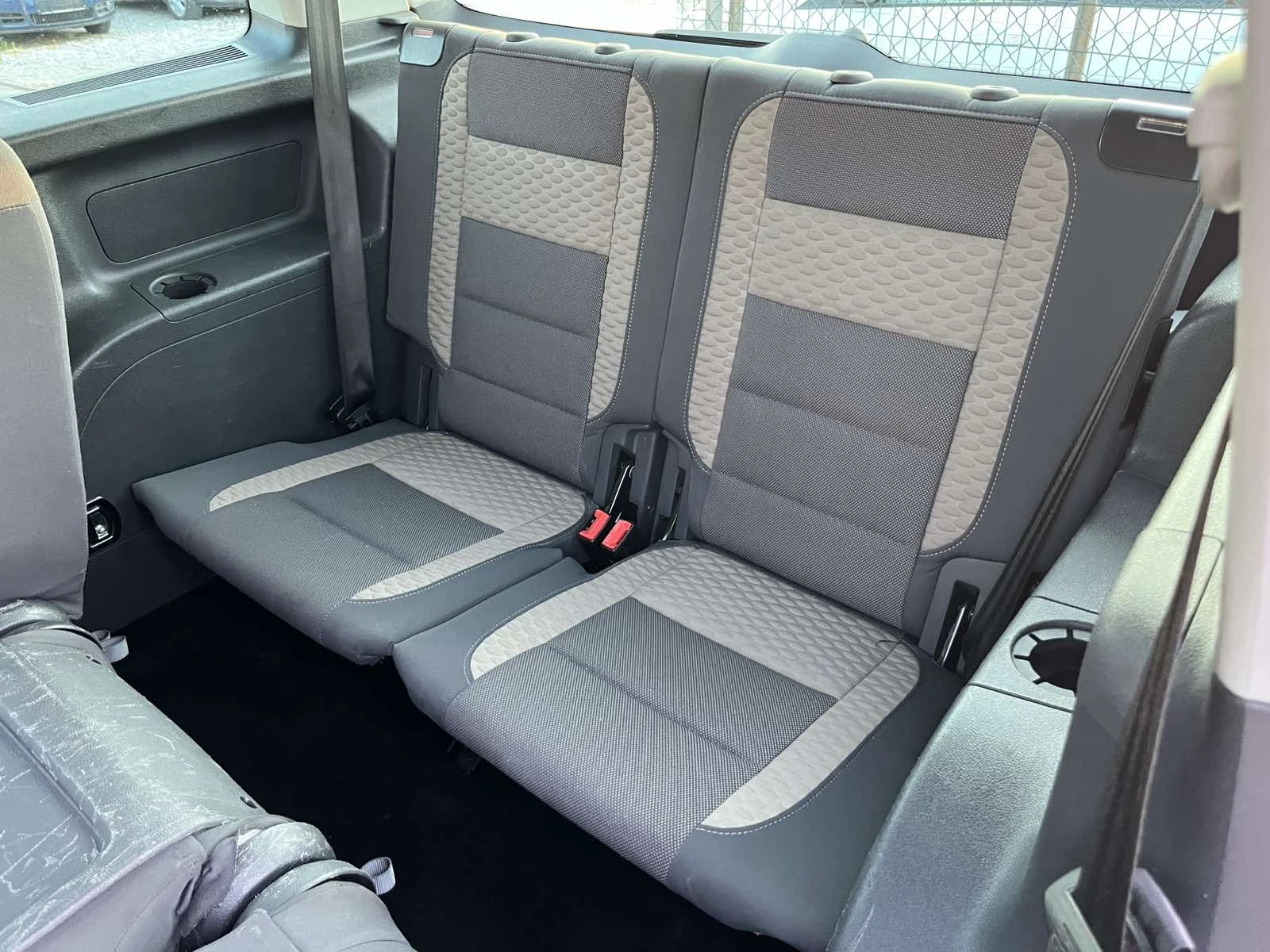 VW Touran CROSS 1.4TSI 140кс 133 000км АВТОПИЛОТ  - изображение 10