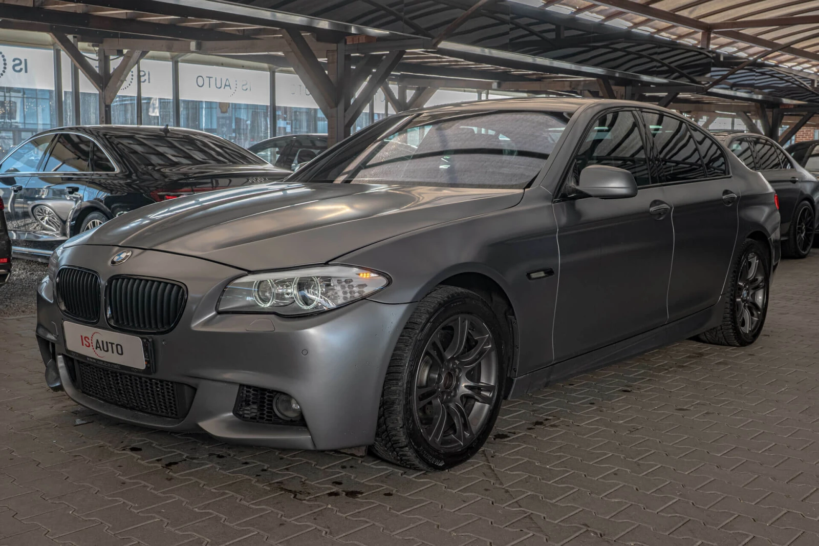 BMW 535 xDrive/Обдухване/Вакум/HuD/M-Performance/BiXenon - изображение 3