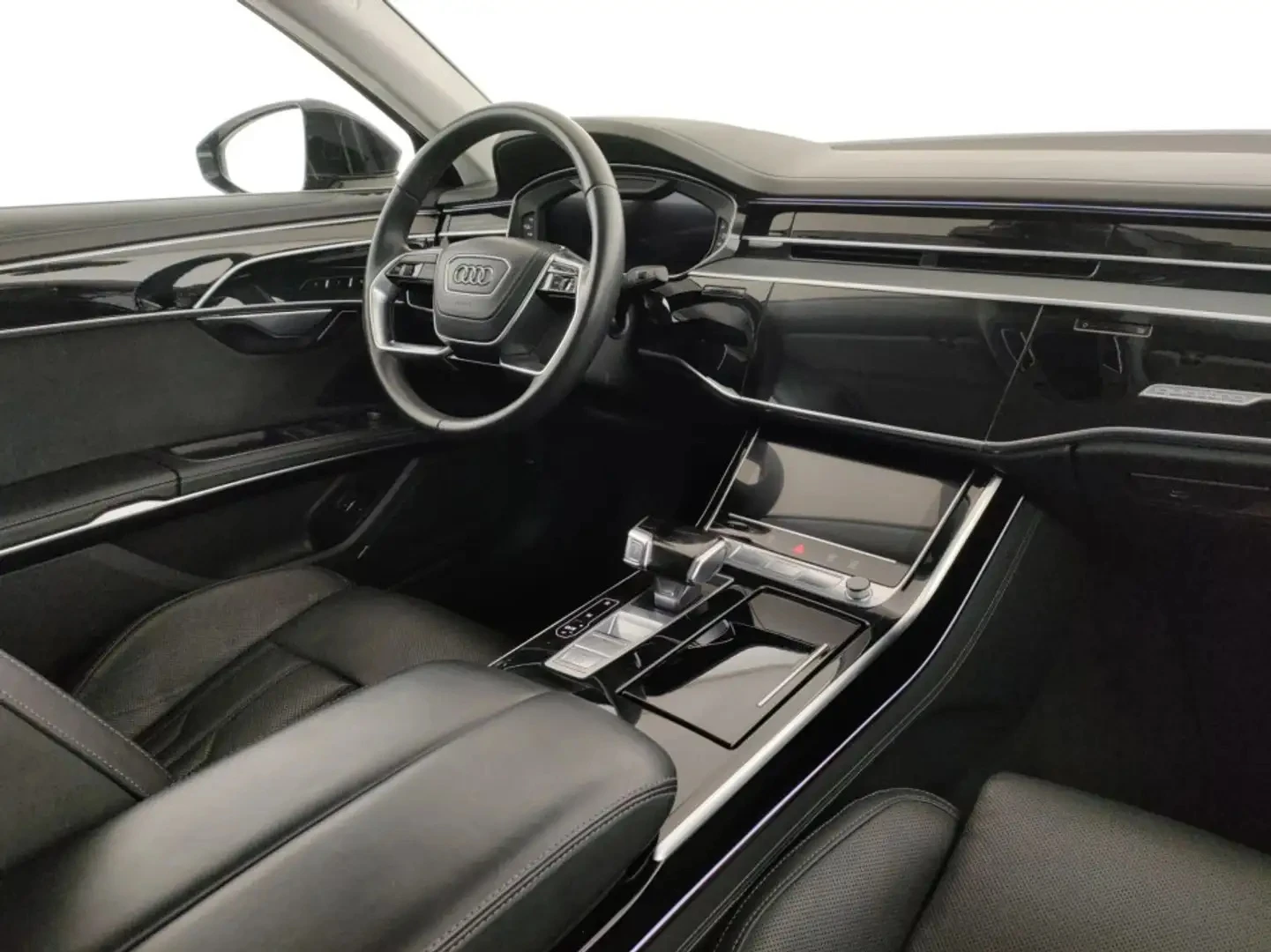 Audi A8  60 TFSI e V6 Plug-in Hybrid Quattro - изображение 6