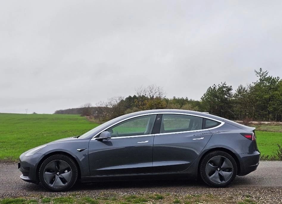 Tesla Model 3     | Mobile.bg   2