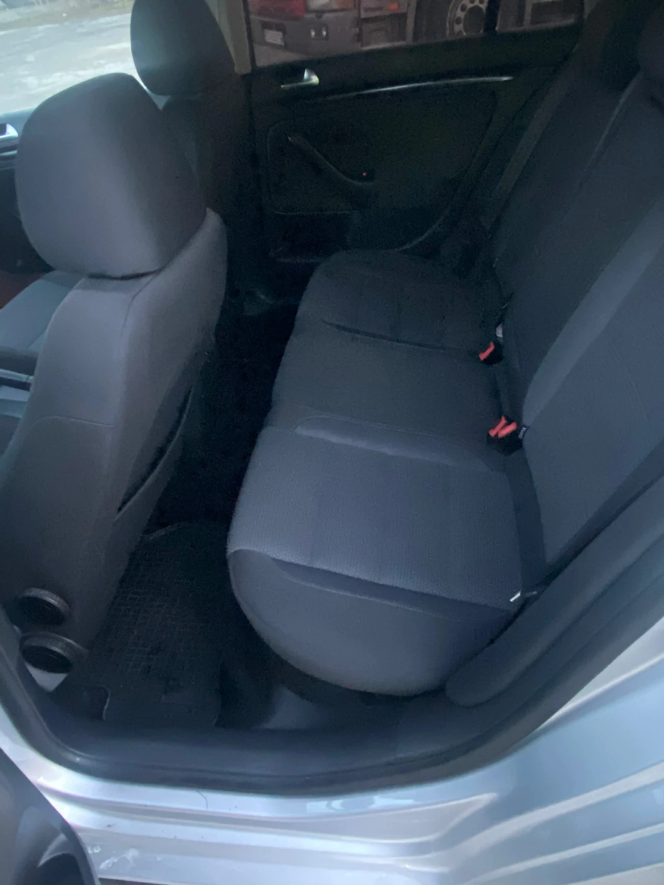 VW Golf 1.6 TDI - изображение 9