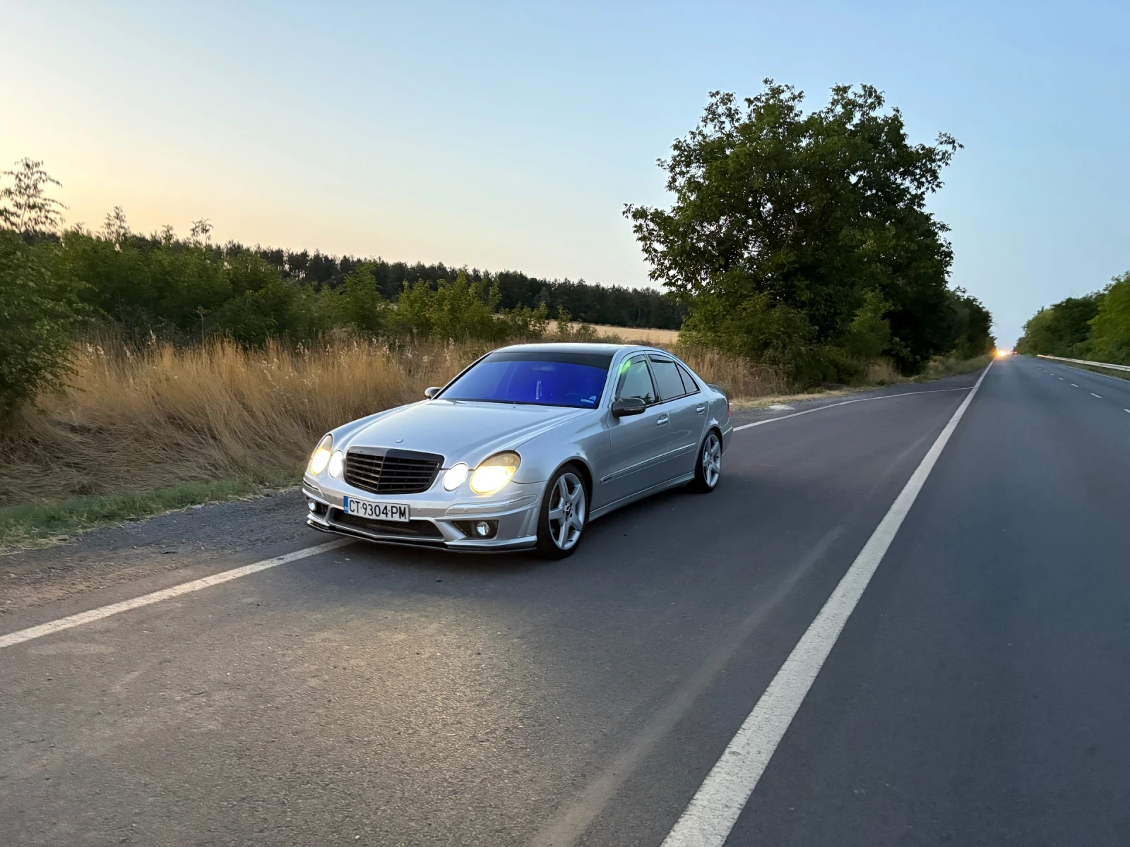 Mercedes-Benz E 320 204 - изображение 3