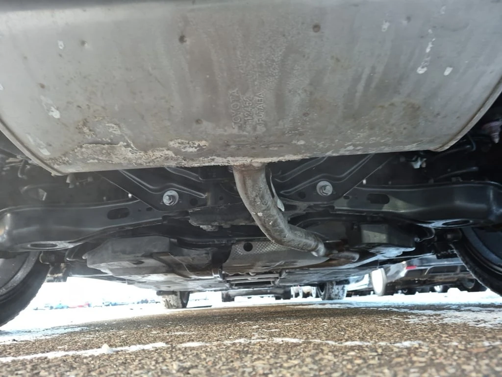 Toyota Prius XLE  CARFAX | Mobile.bg � ����������� 14