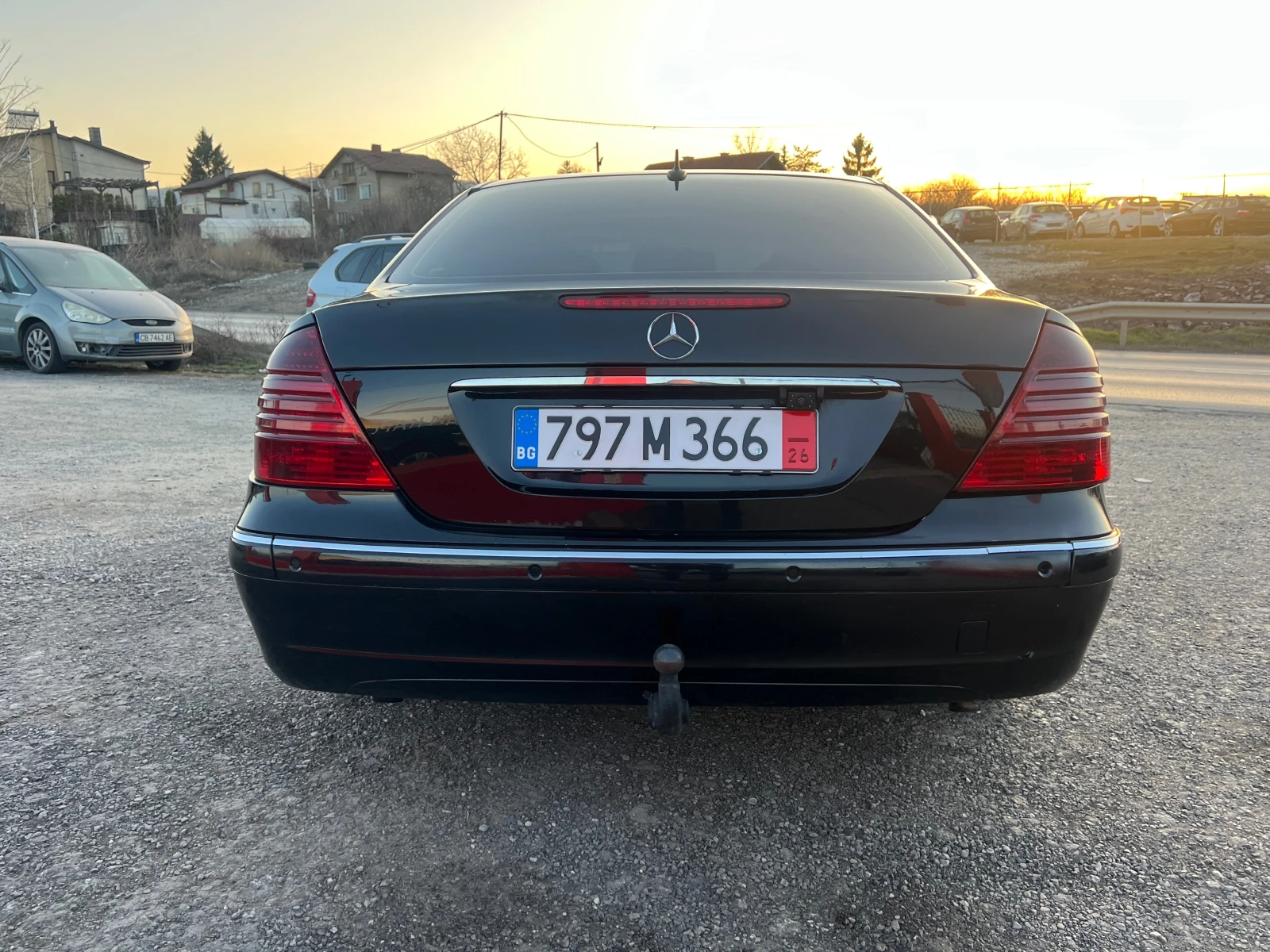 Mercedes-Benz E 320 Собствен лизинг! 100% Одобрение, снимка 8 - Автомобили и джипове - 53824116