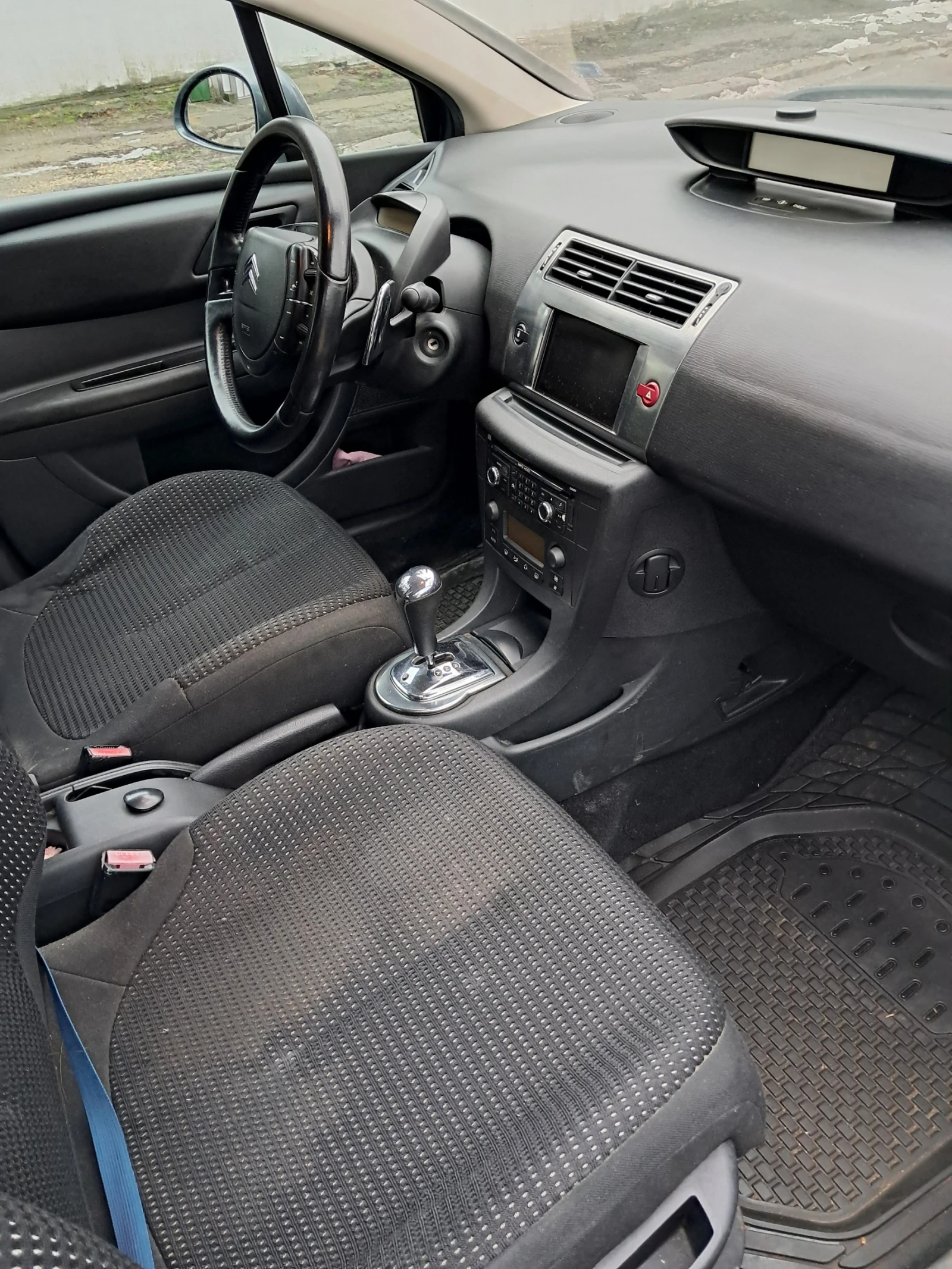 Citroen C4, снимка 8 - Автомобили и джипове - 53880183