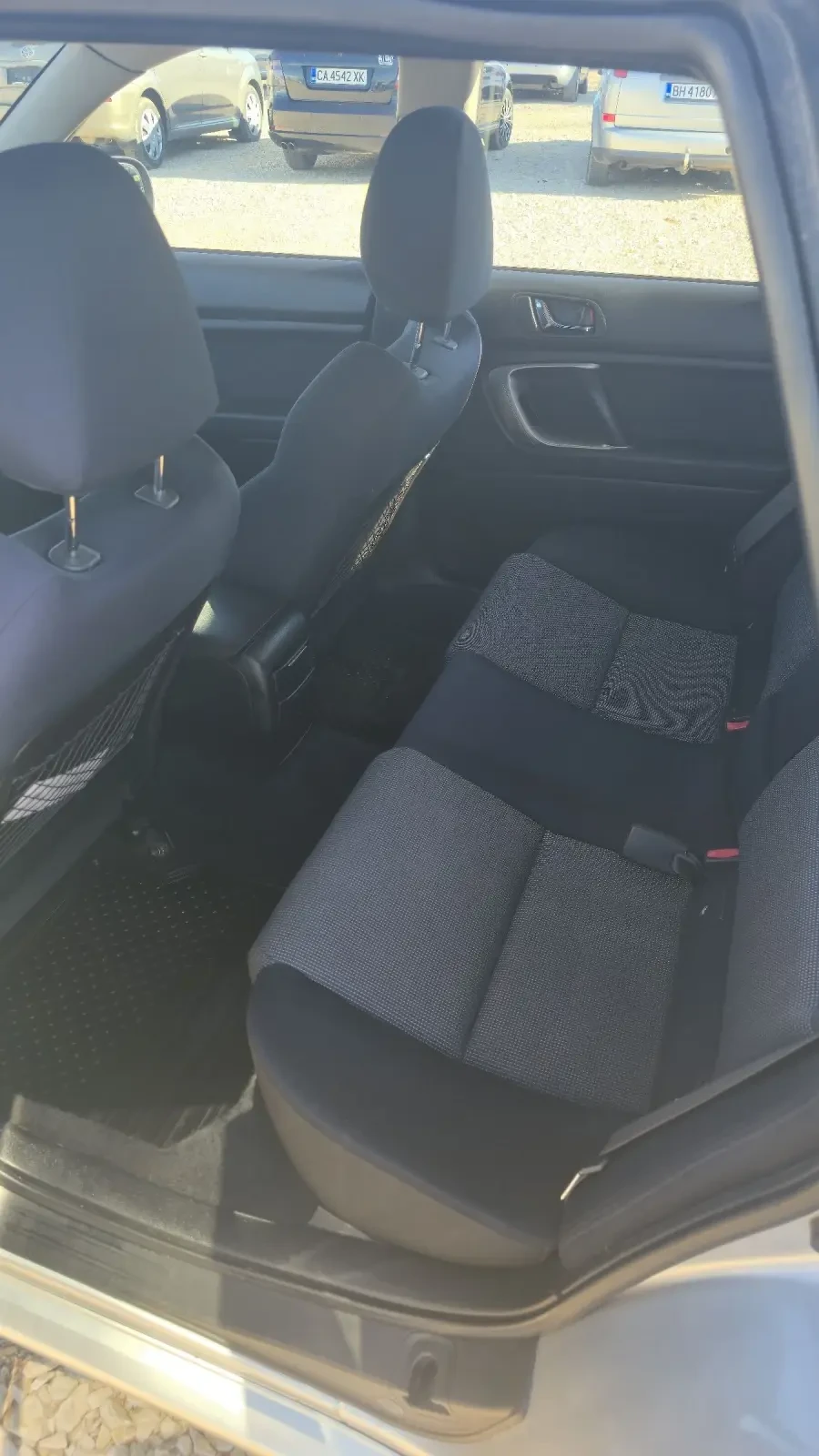 Subaru Legacy 2.0.i, снимка 6 - Автомобили и джипове - 54113386