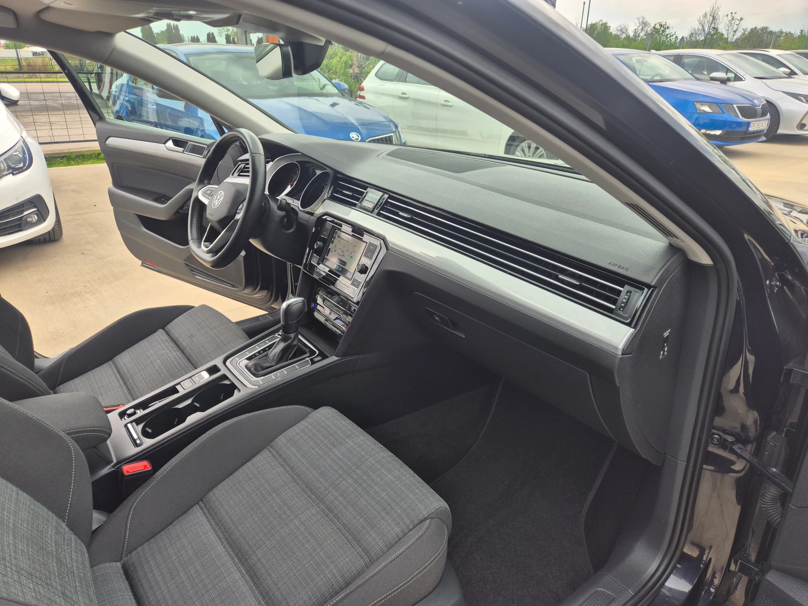 VW Passat  1.5TSI- А/Т-150кс, снимка 9 - Автомобили и джипове - 54452722