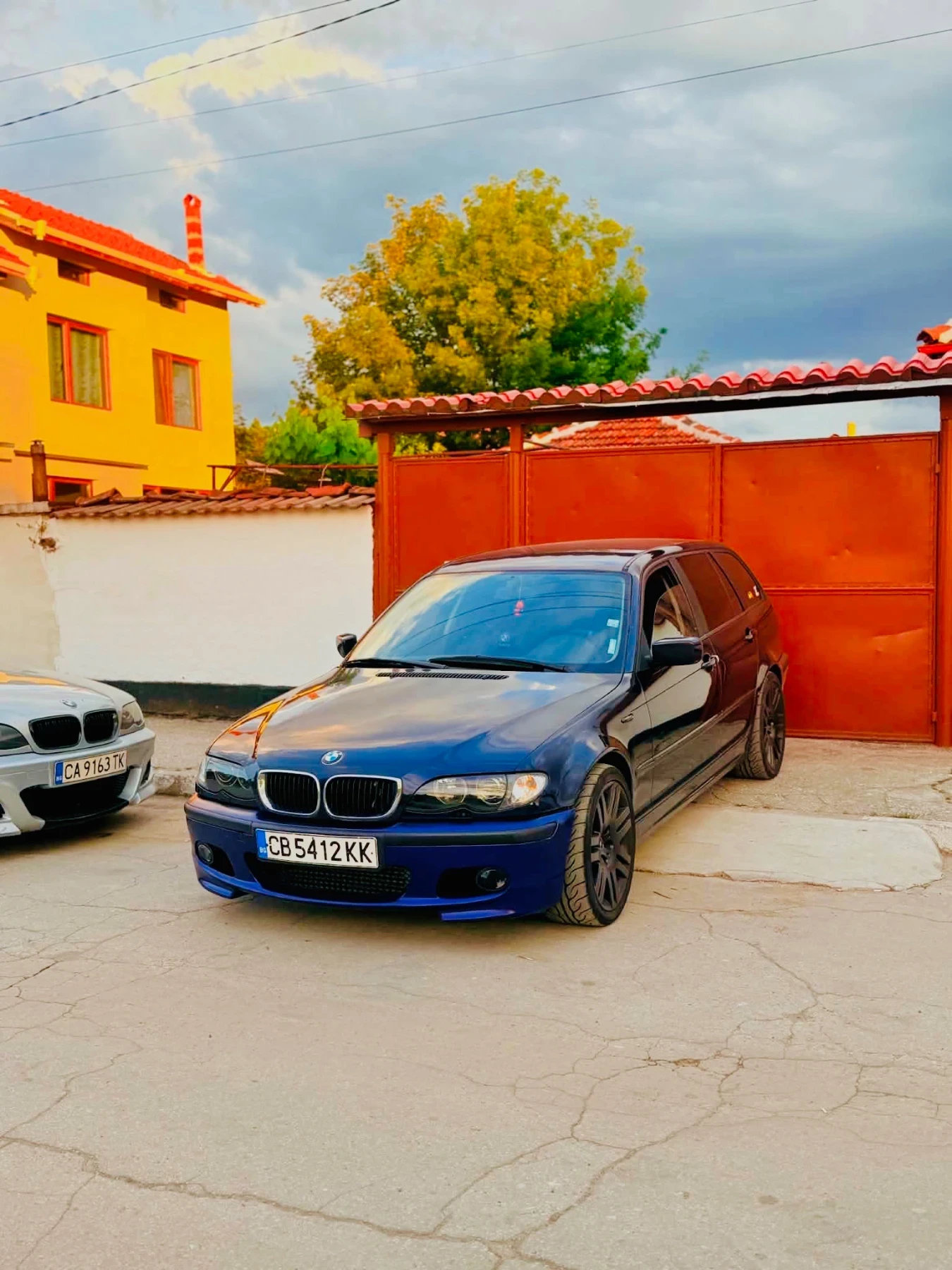 BMW 320