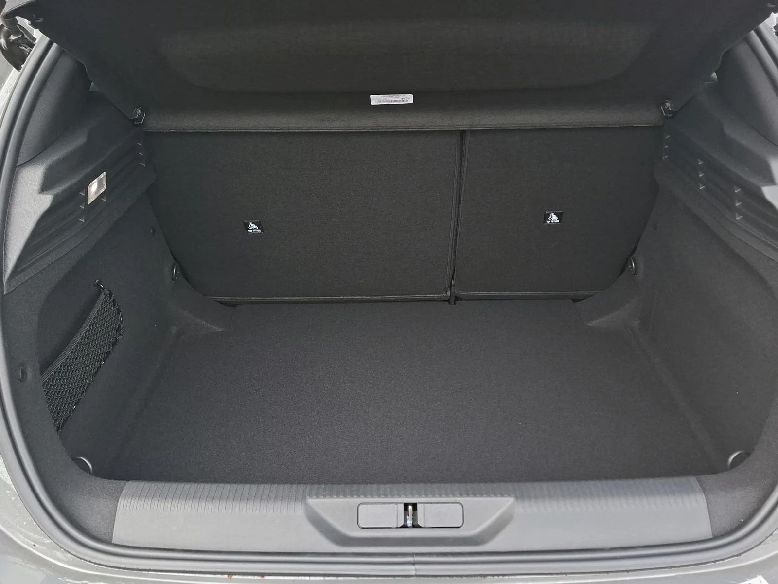 Peugeot 308 MHEV/e-DSC6/145HP/ALLURE/CAM/LED/NAVI/CPLAY/647q, снимка 14 - Автомобили и джипове - 55824069