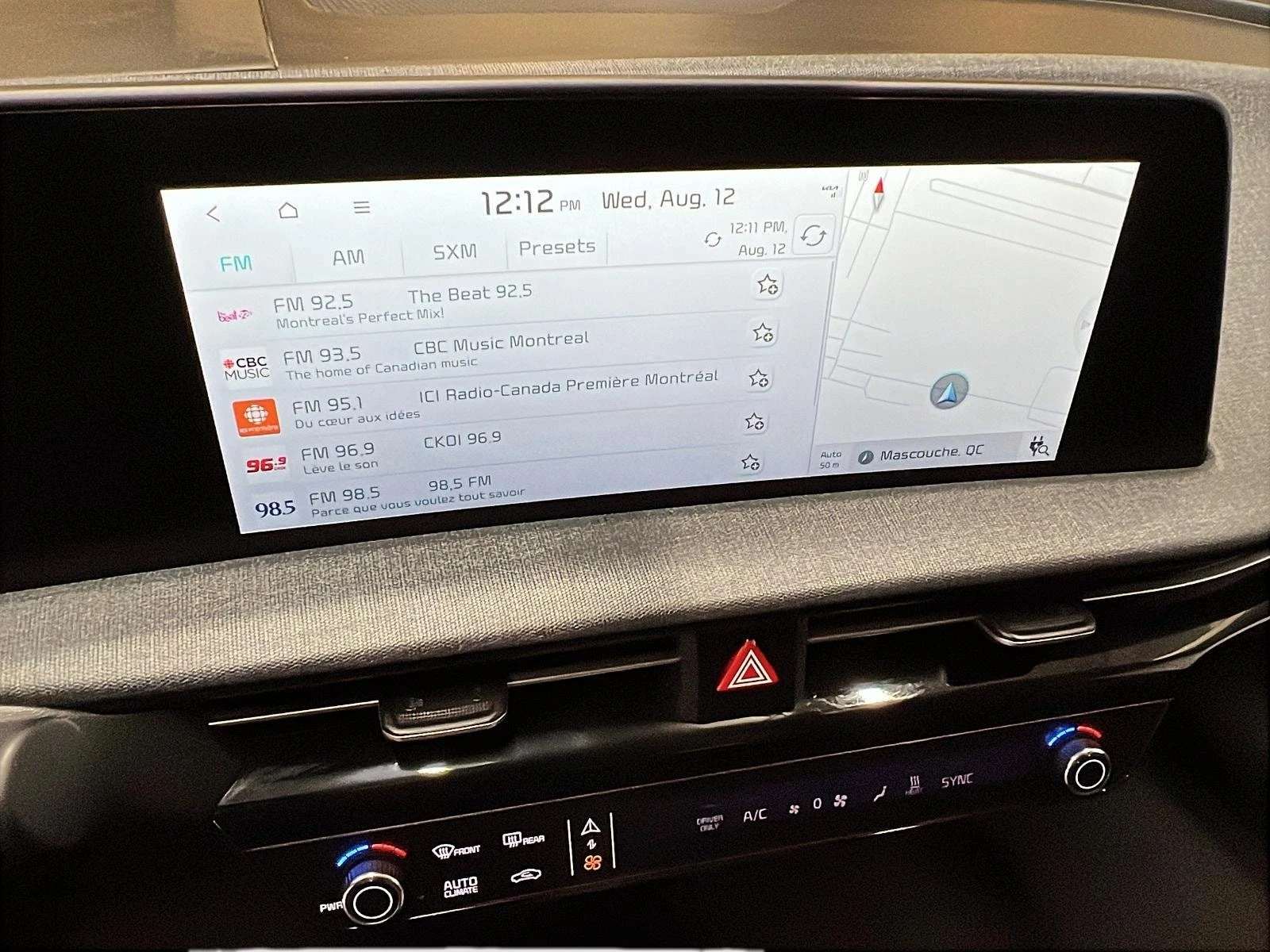 Kia EV6 * Land AWD * CARFAX * БЕЗ ПЪРВОНАЧАЛНА ВНОСКА, снимка 11 - Автомобили и джипове - 55948267
