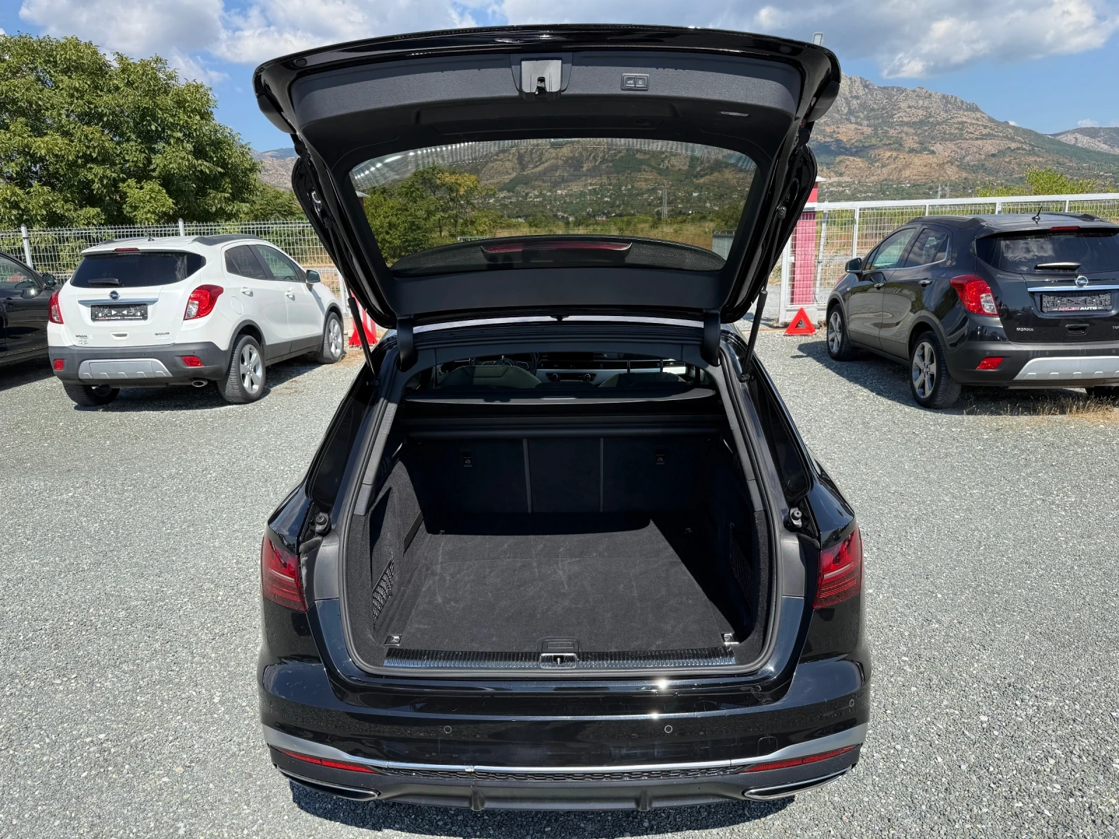 Audi A4 (KATO НОВА)^(QUATTRO)^(3X S-Line), снимка 13 - Автомобили и джипове - 55949846