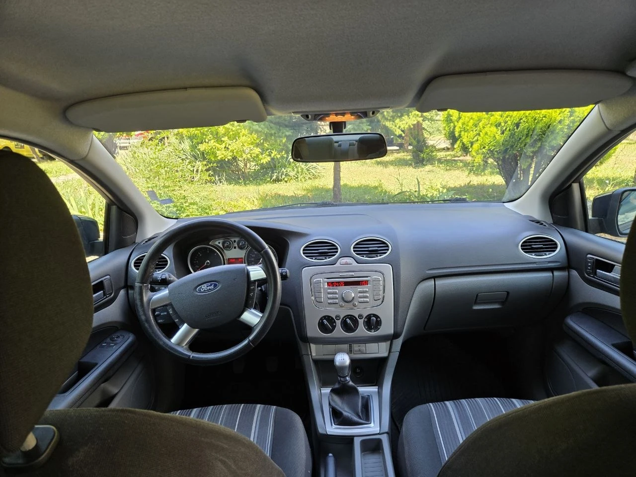 Ford Focus 1.6, снимка 13 - Автомобили и джипове - 55960354