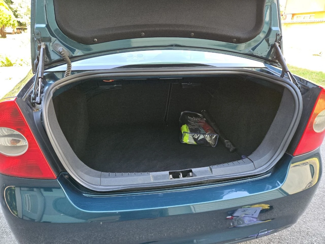 Ford Focus 1.6, снимка 16 - Автомобили и джипове - 55960354