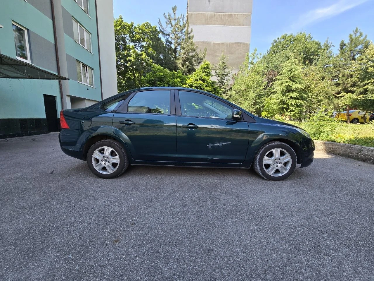 Ford Focus 1.6, снимка 9 - Автомобили и джипове - 55960354
