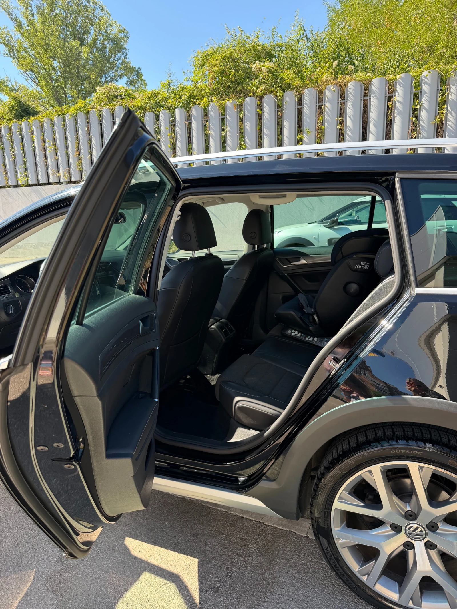 VW Golf, снимка 17 - Автомобили и джипове - 55967363