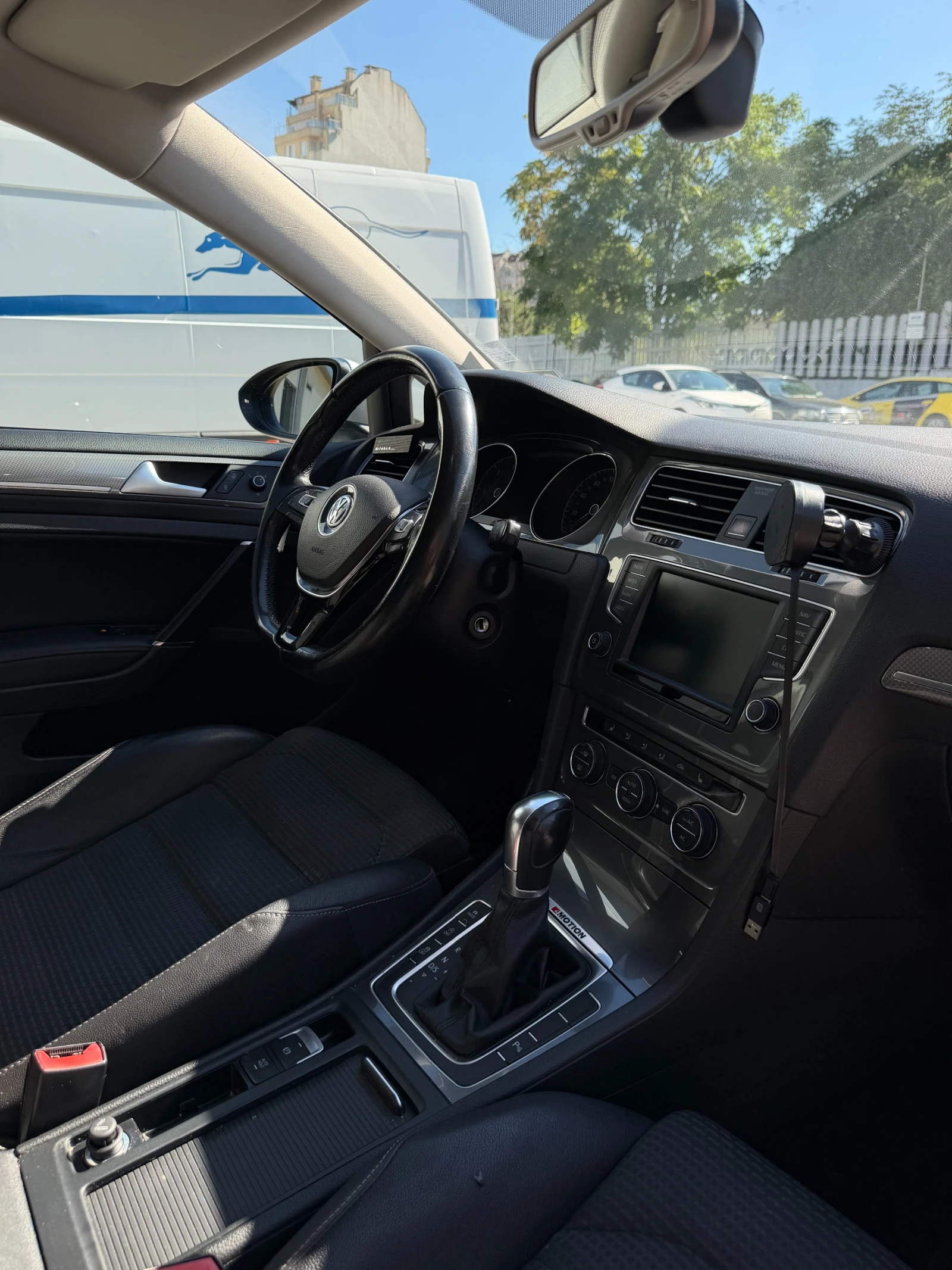 VW Golf, снимка 10 - Автомобили и джипове - 55967363
