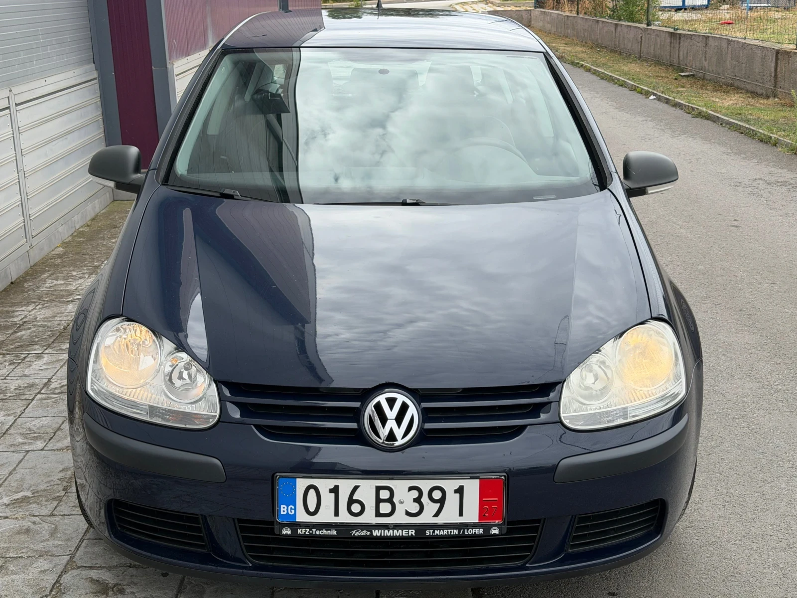 VW Golf 1.9TDI/149000KM/ИСТОРИЯ/2 комплекта гуми, снимка 6 - Автомобили и джипове - 56234126