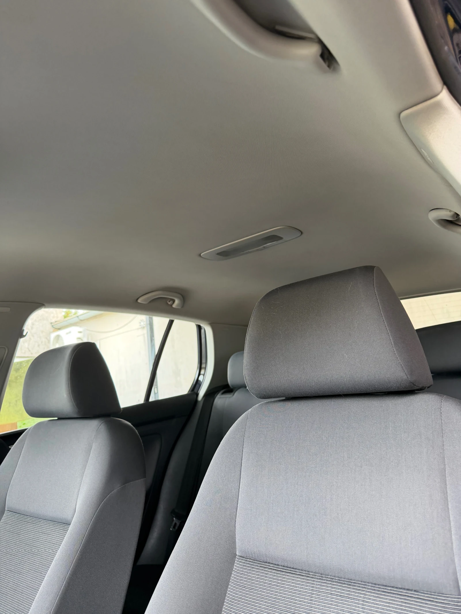 VW Golf 1.9TDI/149000KM/ИСТОРИЯ/2 комплекта гуми, снимка 9 - Автомобили и джипове - 56234126