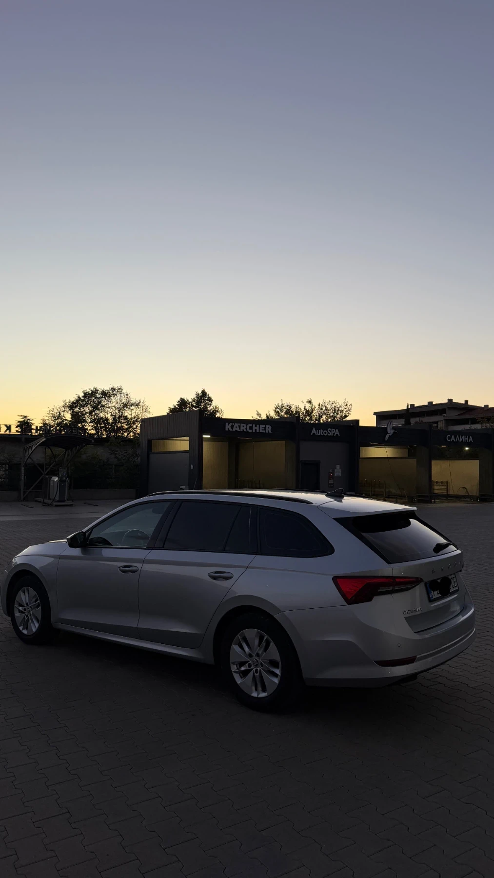 Skoda Octavia 2.0tdi 7DSG/Crystal Lighting/�������/Distronik/Key | Mobile.bg � ����������� 3
