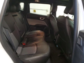 Jeep Compass 2.0l Latitude North 4x4, снимка 11