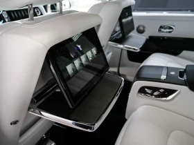 Rolls-Royce Cullinan V12 / BESPOKE / 360 / NIGHT / 4 SEATS / STARLIGHT, снимка 16