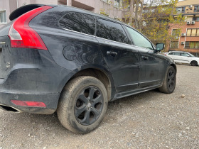 Volvo XC60  Se Lux D5 163/185/ 205кс 6 броя , снимка 5 - Автомобили и джипове - 45854785