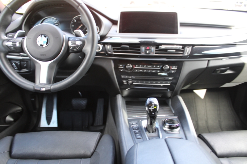 BMW X6 xDrive40d, снимка 6 - Автомобили и джипове - 38229608