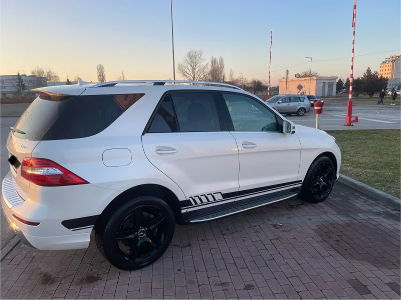 Mercedes-Benz ML 500 Amg, снимка 5 - Автомобили и джипове - 50636471