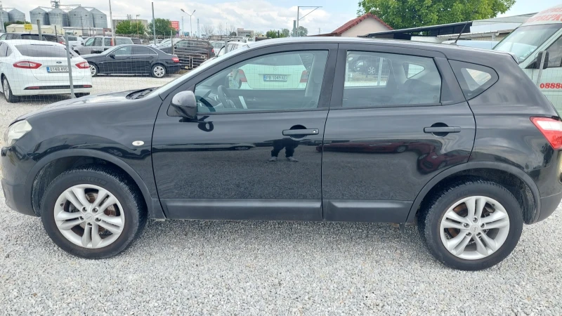 Nissan Qashqai 1.5 NAVI , снимка 4 - Автомобили и джипове - 50273900